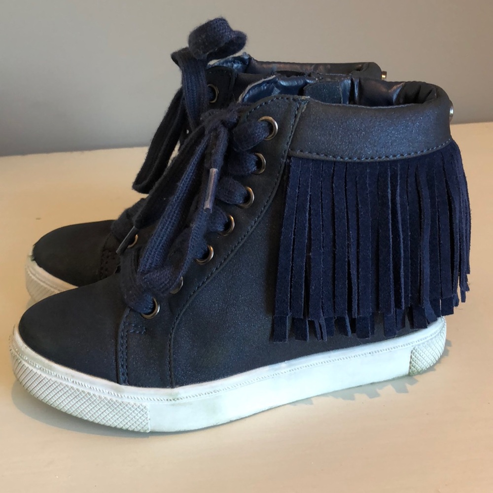 Navy blue fringe high tops